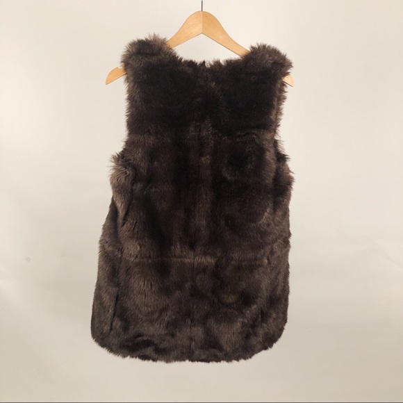 Club Monaco Brown Faux fur vest with tags XS - Picture 2 of 5